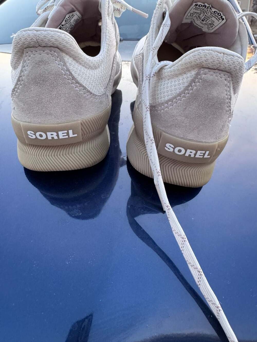 Sorel - Picture 3 of 5